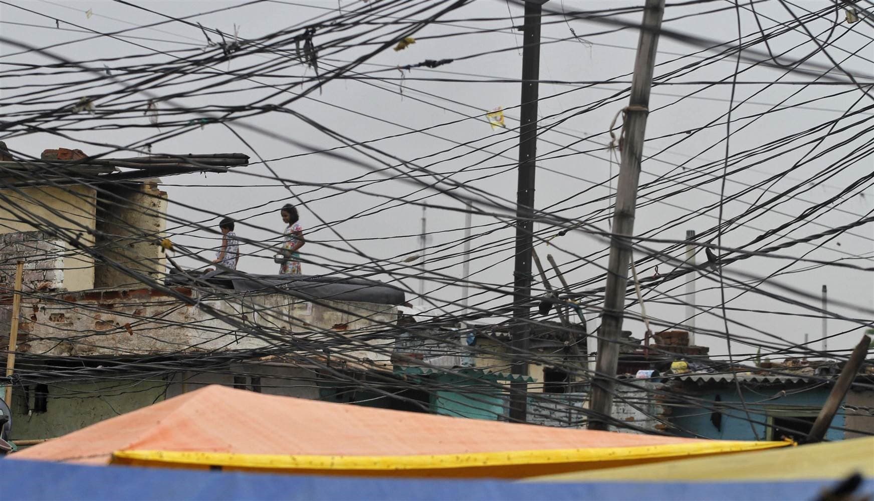 Still a mess: Despite UDAY’s attempts, finances for India’s DISCOMS are still a tangled mess of inefficiency, losses and power theft | Image: NBCNews