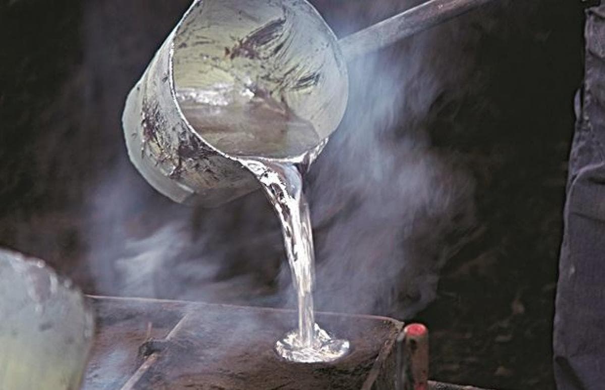 Fearful: India’s aluminium manufacturers shot off a letter to the PMO, requesting that it restore coal supplies or the industry would lose up to one million jobs and fail to meet production targets | Photo: Business Standard