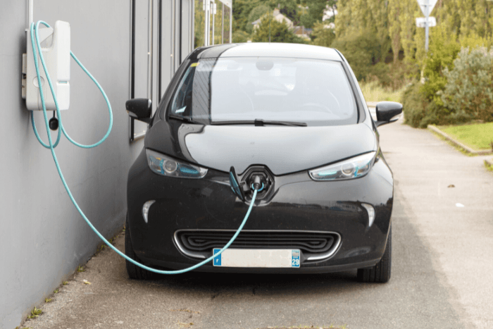 Recharge offer: The govt is planning to introduce a subsidy for businesses looking to establish electric vehicle charging points across the country.