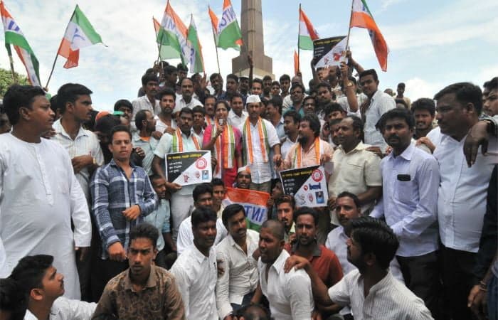 Not amused: Trade unions across India are up in arms against the new coal auctions as workers fear they could lose their jobs to commercial mining firms | Photo: Star of Mysore