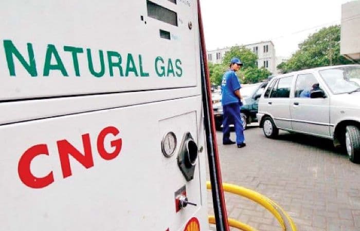 Simple economics: Delhi-NCR’s air quality commission has recommended bringing natural gas under the GST regime in order to drive prices down | Photo: DNA India