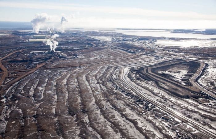 Losing its sheen: Despite holdings enormous reserves, the high cost of extracting oil from the Canadian oil sands has forced Total to abandon future plans | Photo: Climatestate.com