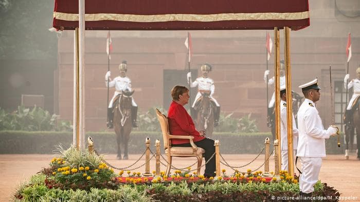 Helping clear the air: The German government has offered India aid to scale up urban e-mobility during Chancellor Angela Merkel’s two-day visit to smog-choked NewDelhi | Photo: Deutsche Welle