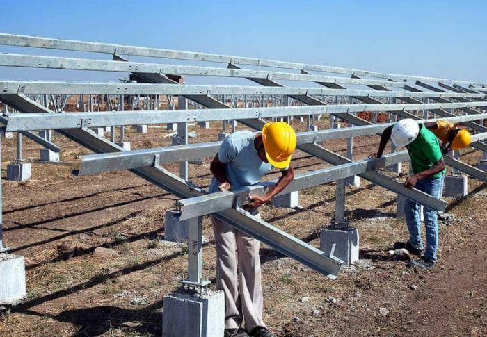 Second wave fallout: Solar developers affected by supply chain disruptions due to COVID-related have sought a four month extension on project timelines | Photo: Mercom India