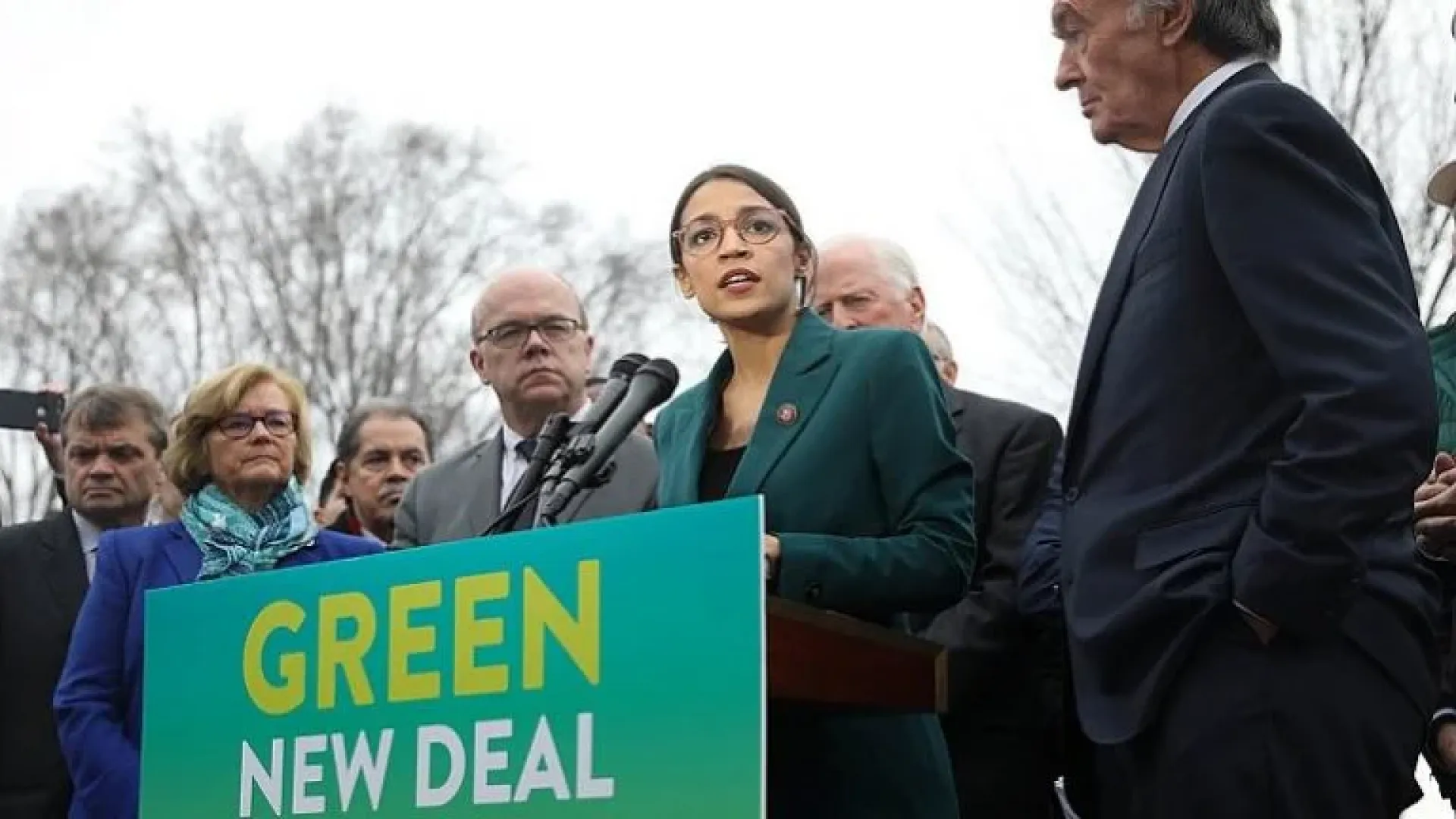 Green New Deal spreads, so does the youth strike
