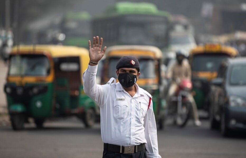 On track for improvement? Delhi remains world’s fifth most polluted city, as India prepared to transit to world’s cleanest Euro VI, also termed as Bharat Standard VI compliant fuel on April 1 | Photo: Reuters