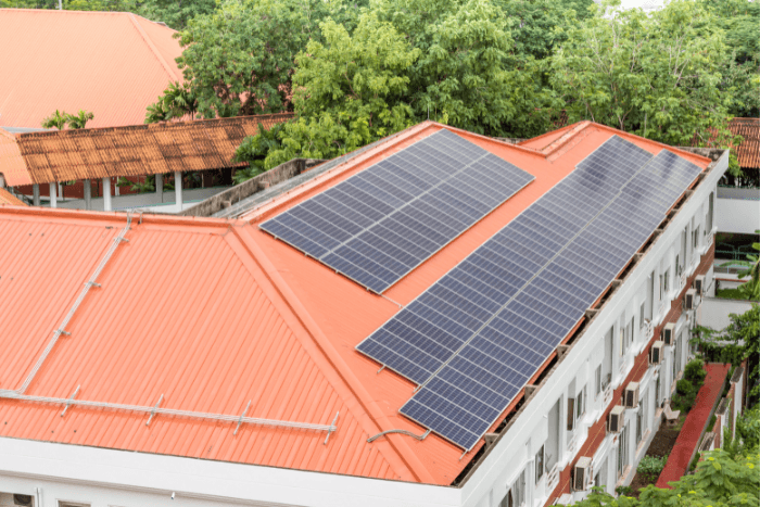 Stronger together:  The government proposed that instead of individual installations, village households can aggregate and set up group installations at one place in case of weak roofs.