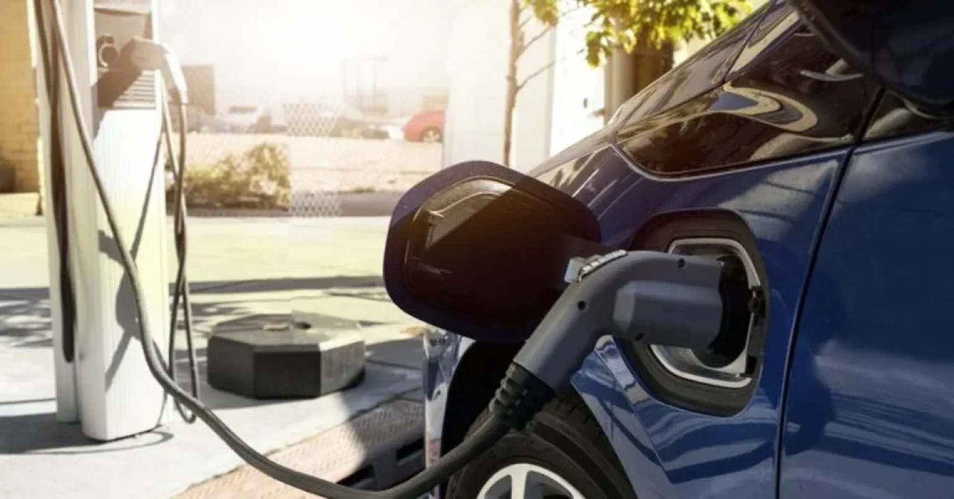 FAME-II ups budget to Rs10,000 crore ($1.4 billion) , proposes 2,700 new charging stations