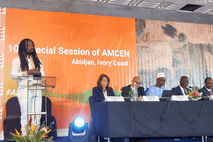 The Ministers reaffirmed that grants rather than loans should be used to provide climate finance.