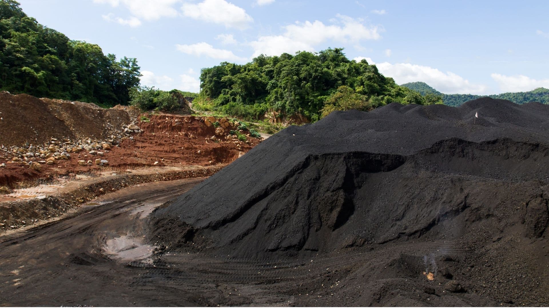 India burns through coal stockpiles in rush to ease power gap