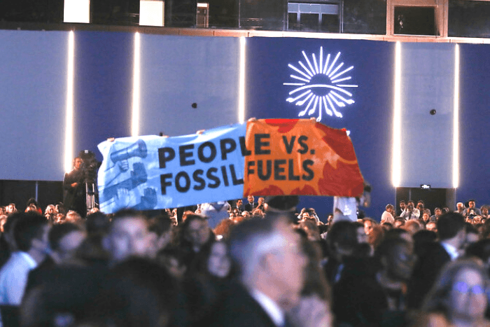 Oil and gas lobby makes its presence felt more than ever at COP27