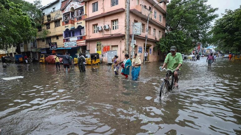 No respite: The IMD has predicted more rain in South India until November 20. Photo: PTI