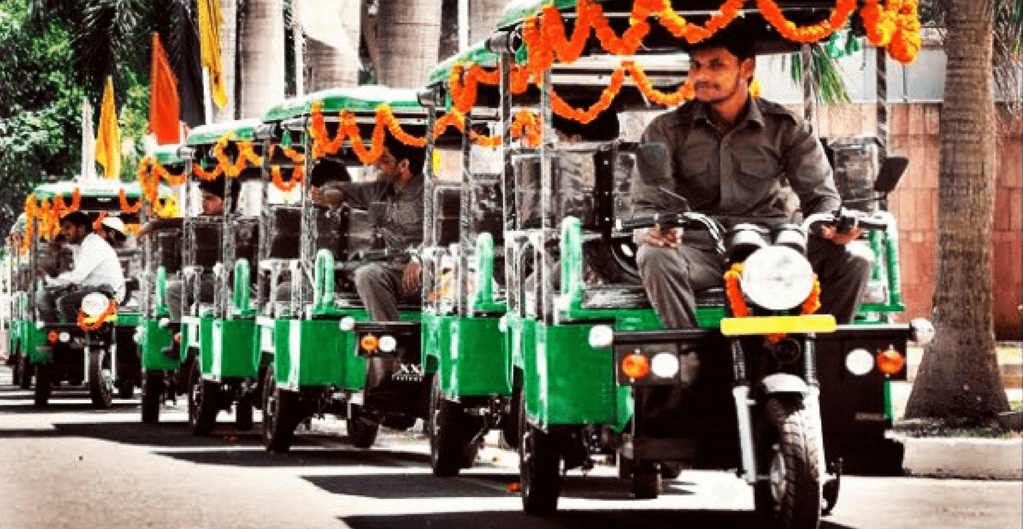 Powering up: Delhi’s new EV policy is set to add 5,000 e-rickshaws to the city and offer incentives to delivery services to switch to electric two-wheelers | Photo: Umirror.com