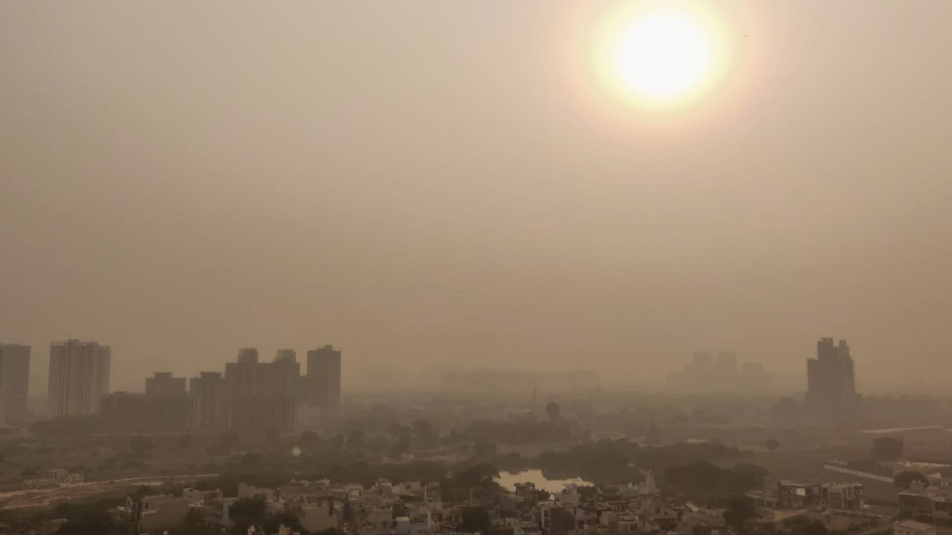Rare Summer Dust Pollution in Delhi Attributed to the Loss of Aravali Barrier to Mining and Destruction 