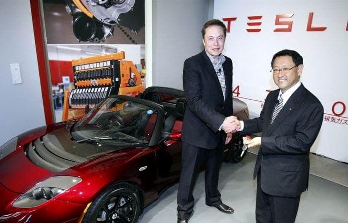 Ugly behind the photo-op: Toyota’s attempts to sabotage EV sales in the US to somehow gain market share for its hydrogen fuel cell vehicles may extend to other markets | Photo: NBC News