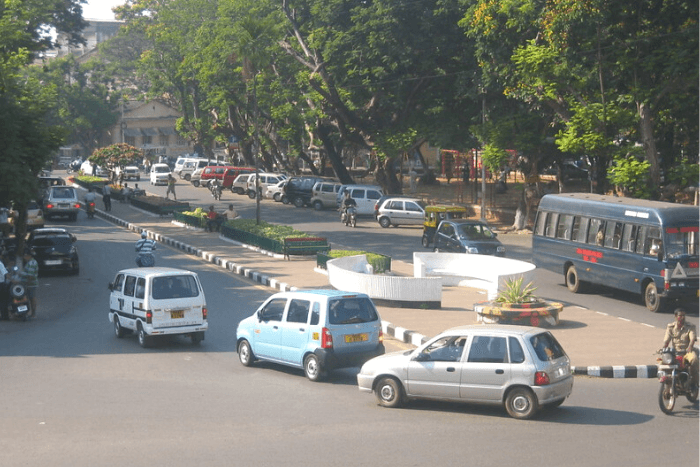 From April 1, vehicles will need to have an on-board self-diagnostic device to monitor the real-time driving emission levels. Photo:mukund76-Flickr